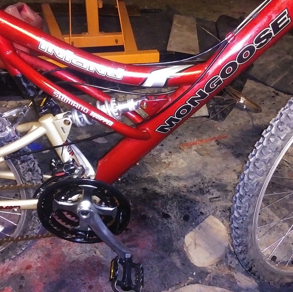 Bike - Picture 1 of 5
